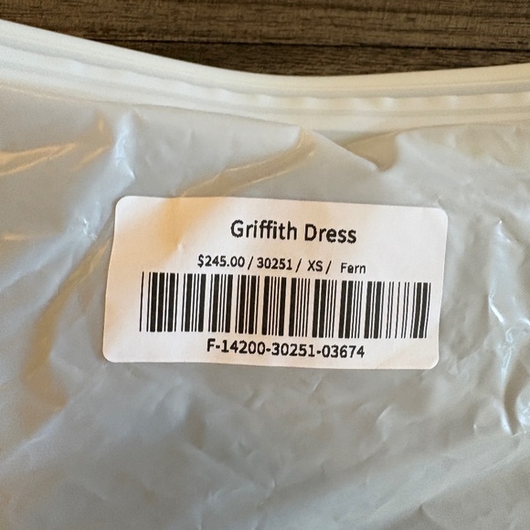 NEW Park & Fifth Griffith Dress Green Floral Halter Open Back XS - Picture 8 of 10